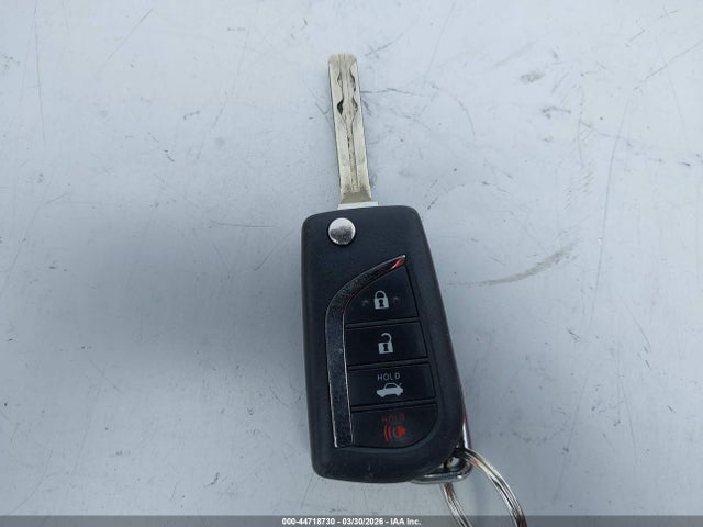 4T1B11HK2KU712244 Toyota CAMRY SE
