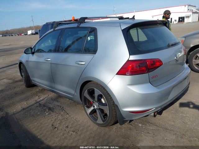 2016 VOLKSWAGEN GOLF GTI 3VW547AUXGM003142 Photo 2
