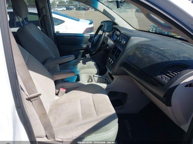 44718762 :رقم المزاد ، 2C4RDGCG0FR556174 vin ، 2015 Dodge Grand Caravan Sxt مزاد بيع