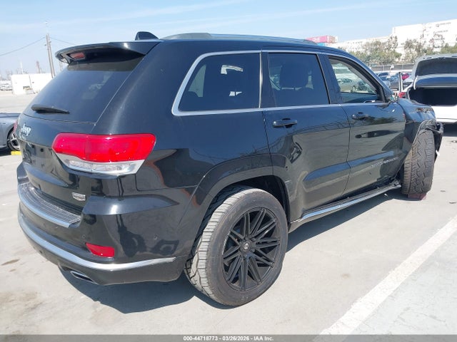 1C4RJEJG8JC480902 Jeep Grand Cherokee Summit 4x2