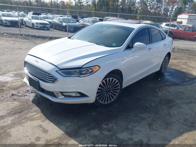 3FA6P0T95HR118210 Ford FUSION SE