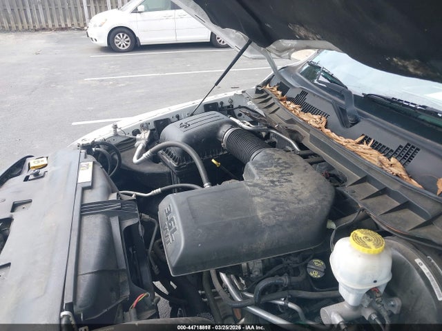 2018 Ram 1500 Tradesman  4x4 6'4 Box მანქანა იყიდება აუქციონზე, vin: 1C6RR7FG6JS326232, აუქციონის ნომერი: 44718817