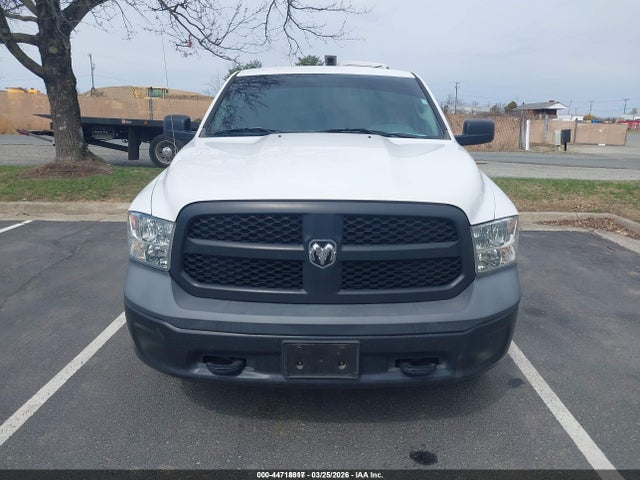 2018 Ram 1500 Tradesman  4x4 6'4 Box მანქანა იყიდება აუქციონზე, vin: 1C6RR7FG6JS326232, აუქციონის ნომერი: 44718817