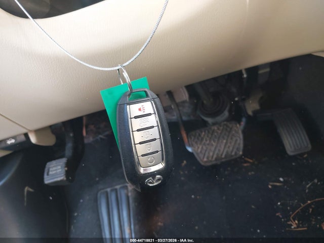 44718821 :رقم المزاد ، 5N1DL0MN2LC535795 vin ، 2020 Infiniti Qx60 Luxe مزاد بيع