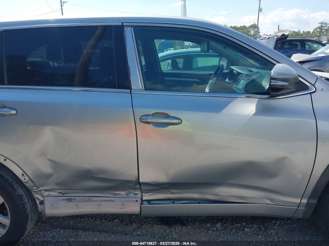 5TDZARFHXFS015147 Toyota Highlander Le