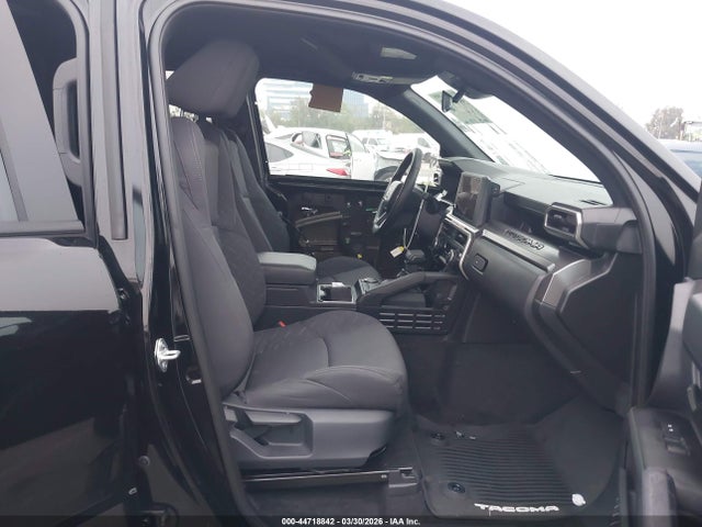 3TMKB5FN6TM055069 Toyota Tacoma Sr5