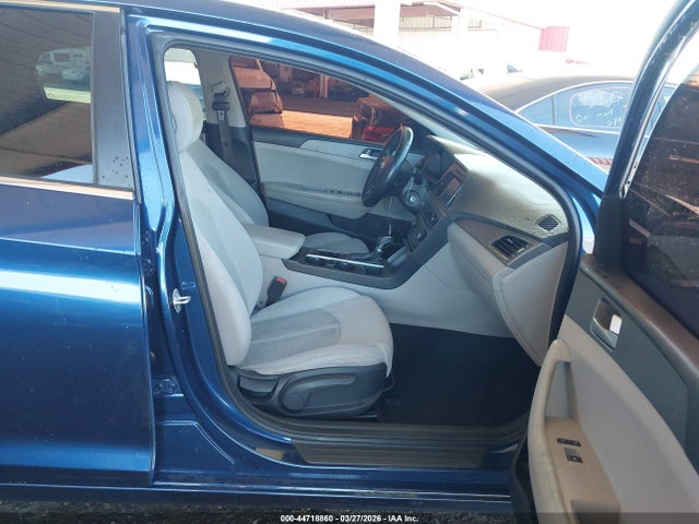 Hyundai SONATA SE 2017 5NPE24AF3HH499546 Image 5