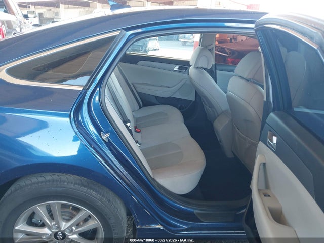 Hyundai SONATA SE 2017 5NPE24AF3HH499546 Image 8