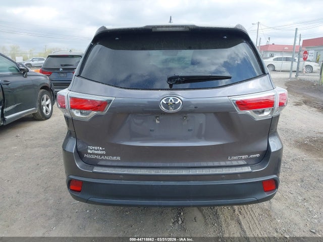 Toyota Highlander Limited V6 2016 5TDDKRFH1GS240792 Image 16