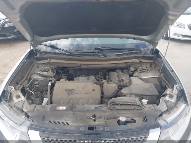 Продаж на аукціоні авто 2020 Mitsubishi Outlander Es 2.4, vin: JA4AD2A39LZ006855, номер лоту: 44718865