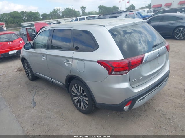 Продаж на аукціоні авто 2020 Mitsubishi Outlander Es 2.4, vin: JA4AD2A39LZ006855, номер лоту: 44718865