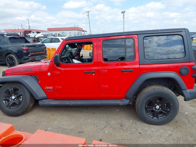 1C4HJXDG2JW147421 Jeep Wrangler Unlimited Sport S 4x4