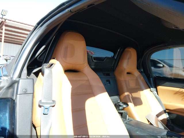 2018 Fiat 124 Spider Lusso მანქანა იყიდება აუქციონზე, vin: JC1NFAEK0J0137569, აუქციონის ნომერი: 44718913