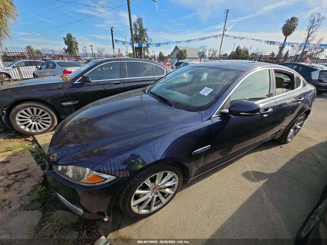 2015 JAGUAR XF SAJWA0FS5FPU50244 Photo 1