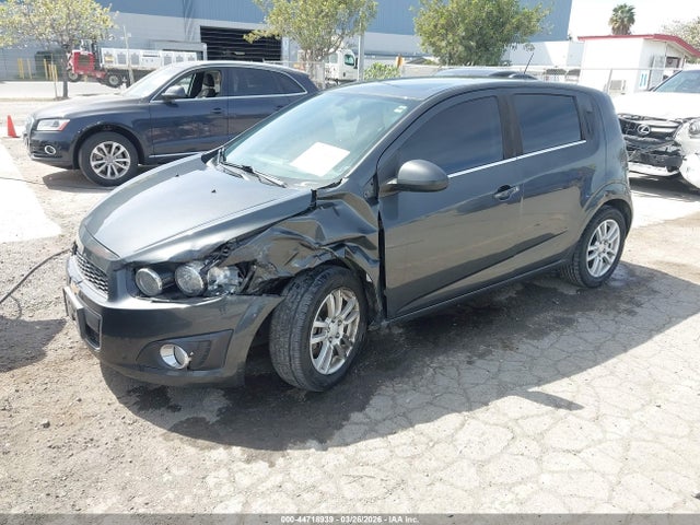 1G1JC6SG5G4163733 Chevrolet Sonic Lt Auto