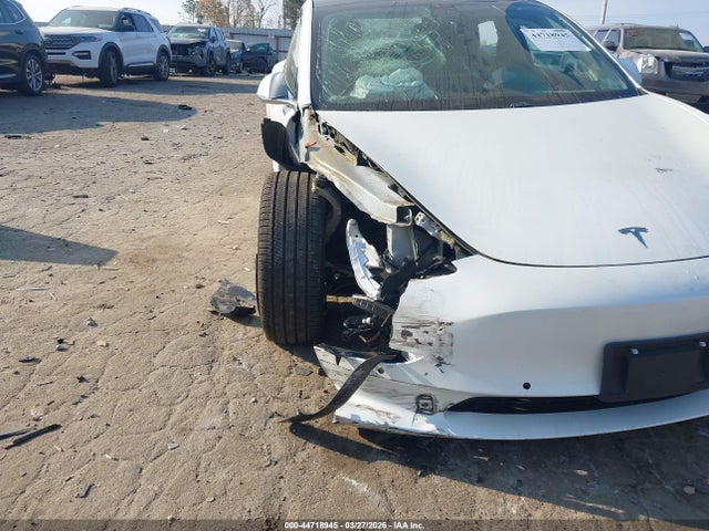 Продаж на аукціоні авто 2020 Tesla Model 3 Standard Range Plus Rear-wheel Drive/standard Range Rear-wheel Drive, vin: 5YJ3E1EA2LF590472, номер лоту: 44718945