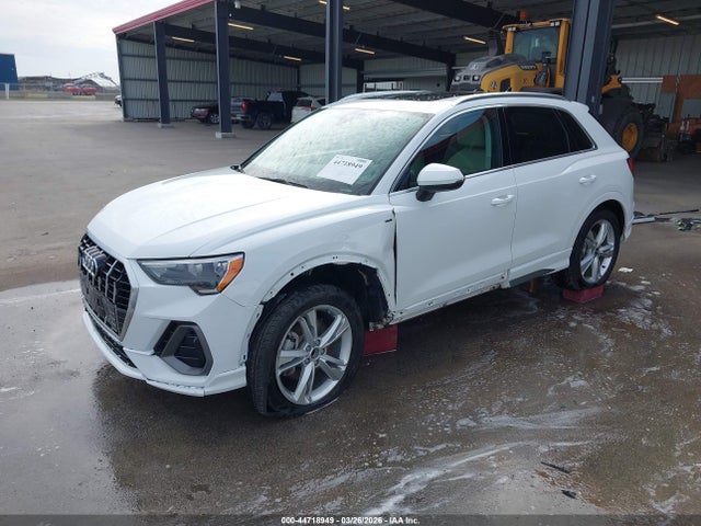 2022 Audi Q3 Premium 45 Tfsi S Line Quattro Tiptronic მანქანა იყიდება აუქციონზე, vin: WA1DECF32N1095596, აუქციონის ნომერი: 44718949