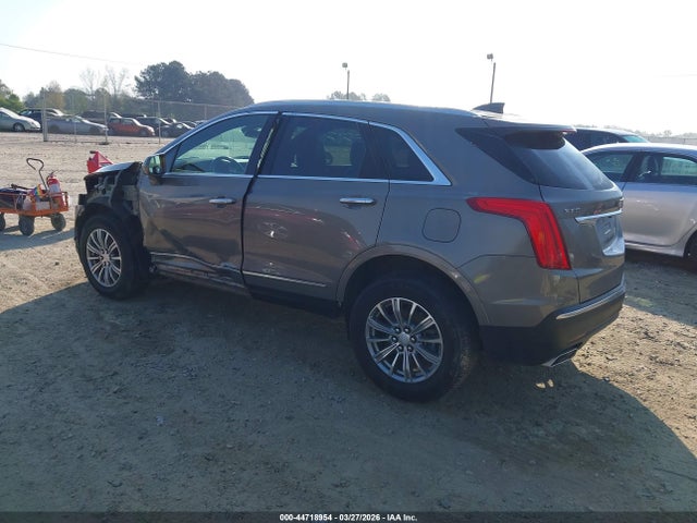 44718954 :رقم المزاد ، 1GYKNCRS2KZ151513 vin ، 2019 Cadillac Xt5 Luxury مزاد بيع