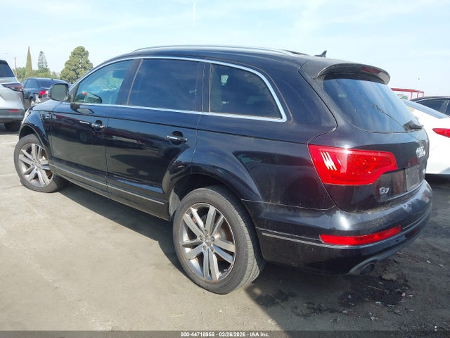 2014 AUDI Q7 WA1LGBFE7ED009666 Photo 2