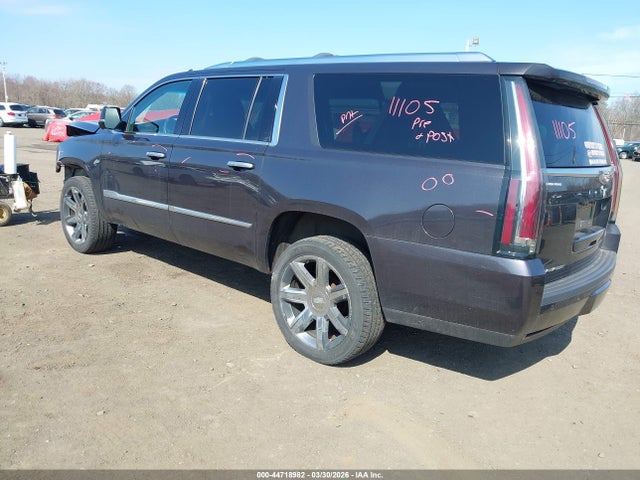 2016 CADILLAC ESCALADE ESV 1GYS4HKJXGR359972 Photo 2