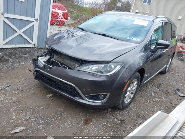 2020 Chrysler Pacifica Touring L მანქანა იყიდება აუქციონზე, vin: 2C4RC1BG8LR132612, აუქციონის ნომერი: 44718984