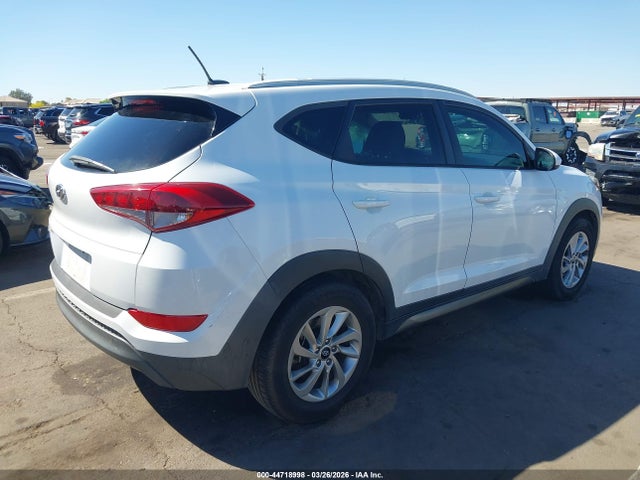 Hyundai TUCSON SE 2016 KM8J33A49GU089287 Image 4