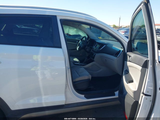 Hyundai TUCSON SE 2016 KM8J33A49GU089287 Image 5