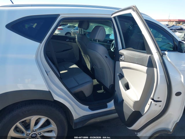 Hyundai TUCSON SE 2016 KM8J33A49GU089287 Image 8