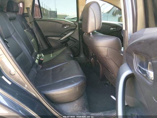 44719036 :رقم المزاد ، 5J8TB3H58FL000670 vin ، 2015 Acura Rdx مزاد بيع