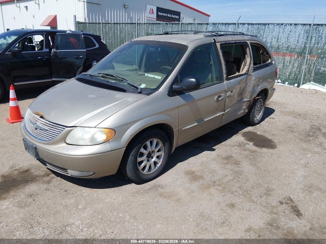 2002 CHRYSLER TOWN & COUNTRY 2C4GP54L22R613211 Photo 1