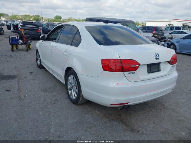 Продажа на аукционе авто 2011 Volkswagen Jetta 2.5l Se, vin: 3VWDX7AJ9BM317396, номер лота: 44719089