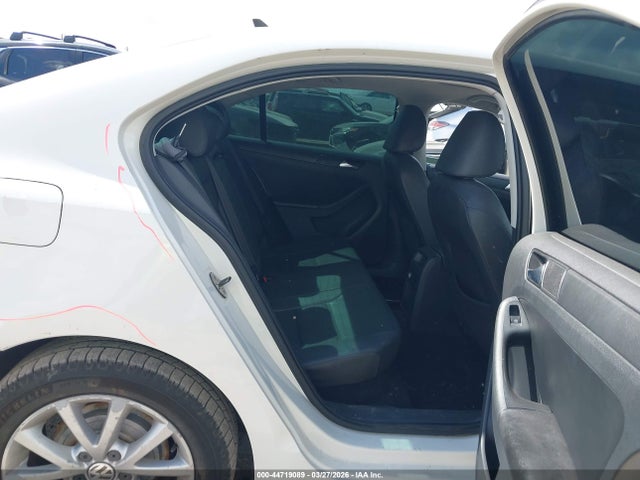 Продажа на аукционе авто 2011 Volkswagen Jetta 2.5l Se, vin: 3VWDX7AJ9BM317396, номер лота: 44719089