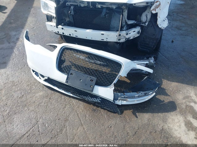 2C3CCAAG4GH268386 Chrysler 300 Limited