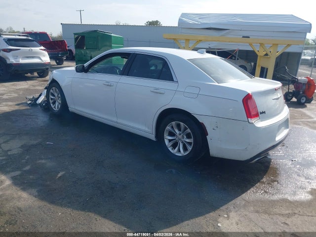 2C3CCAAG4GH268386 Chrysler 300 Limited