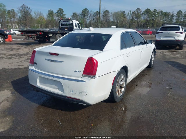 2C3CCAAG4GH268386 Chrysler 300 Limited