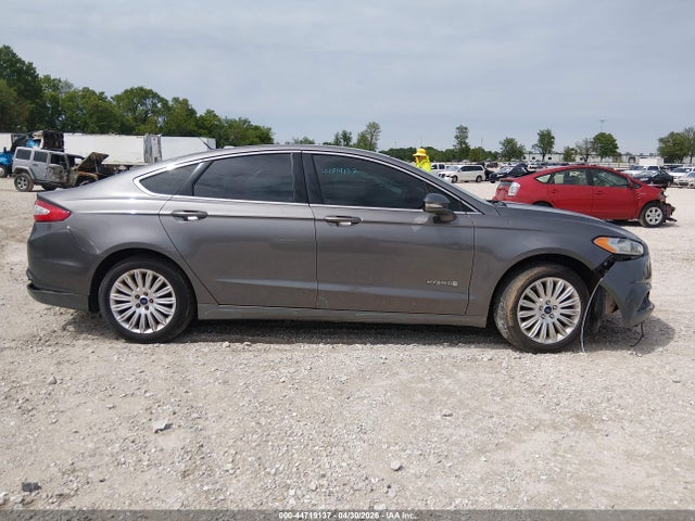 3FA6P0LUXER340189 Ford Fusion Hybrid Se