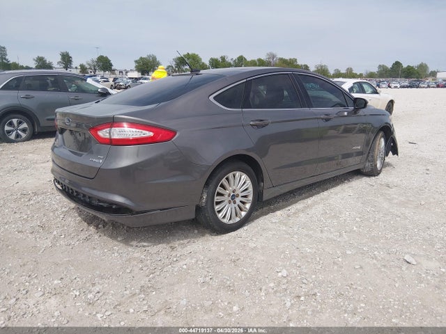 3FA6P0LUXER340189 Ford Fusion Hybrid Se