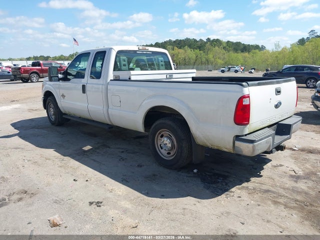 2013 FORD F-350 1FT8X3AT9DEB58242 Photo 2