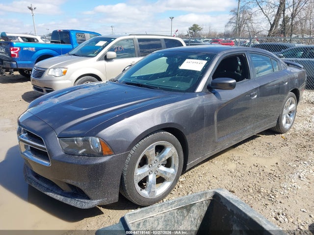 2014 Dodge Charger Sxt მანქანა იყიდება აუქციონზე, vin: 2C3CDXHG5EH343969, აუქციონის ნომერი: 44719145