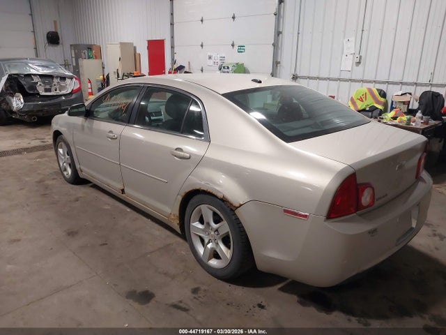 2010 CHEVROLET MALIBU 1G1ZB5EB3AF131861 Photo 2
