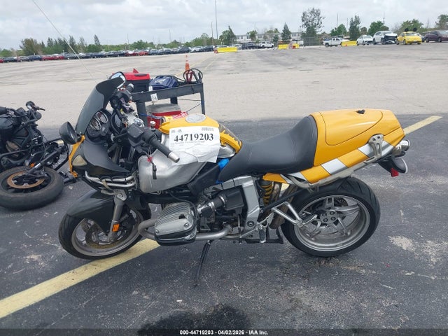 Продаж на аукціоні авто 2000 Bmw R1100 S, vin: WB10432A7YZB51372, номер лоту: 44719203