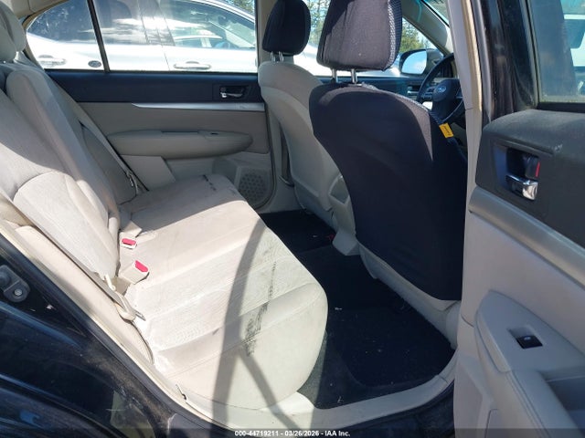 2014 Subaru Legacy 2.5i Premium მანქანა იყიდება აუქციონზე, vin: 4S3BMBC65E3022431, აუქციონის ნომერი: 44719211