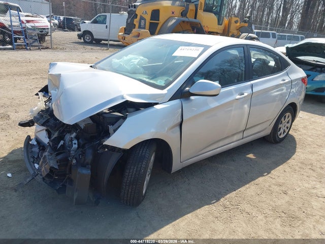 Продаж на аукціоні авто 2014 Hyundai Accent Gls, vin: KMHCT4AE5EU637547, номер лоту: 44719220