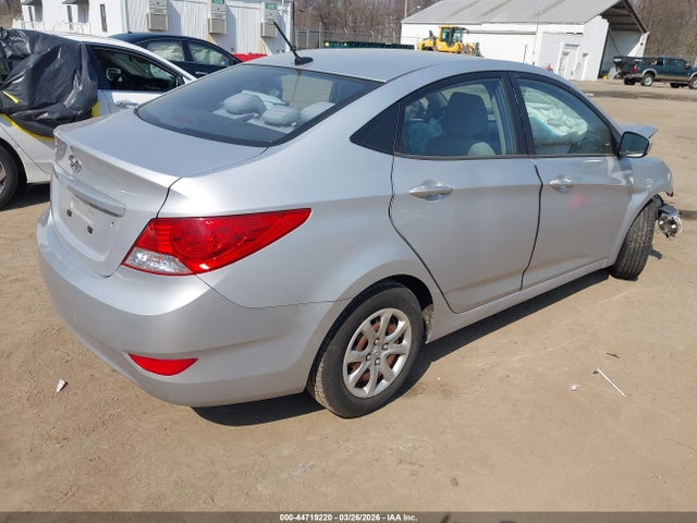 Продаж на аукціоні авто 2014 Hyundai Accent Gls, vin: KMHCT4AE5EU637547, номер лоту: 44719220