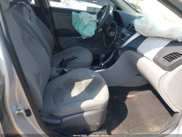 Продаж на аукціоні авто 2014 Hyundai Accent Gls, vin: KMHCT4AE5EU637547, номер лоту: 44719220