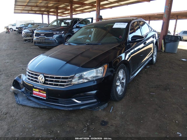 Aukcja sprzedaży 2017 Volkswagen Passat 1.8t S, vin: 1VWAT7A36HC006339, numer aukcji: 44719226