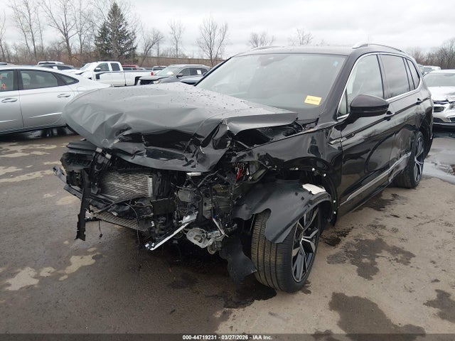 2024 Volkswagen Tiguan 2.0t Sel R-line მანქანა იყიდება აუქციონზე, vin: 3VV4B7AX9RM137952, აუქციონის ნომერი: 44719231