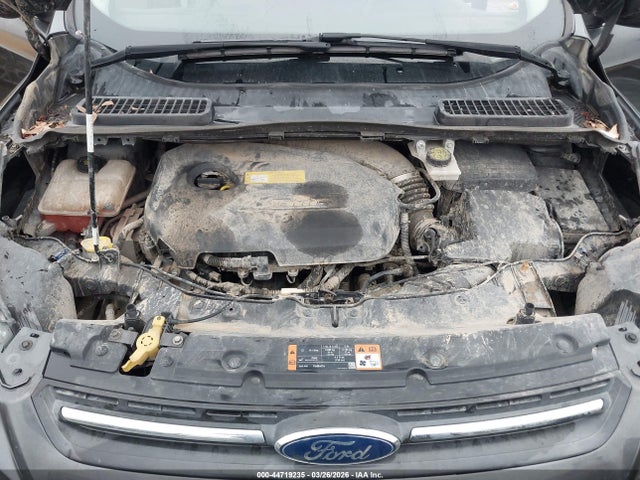 1FMCU0GX8FUB61195 Ford ESCAPE SE