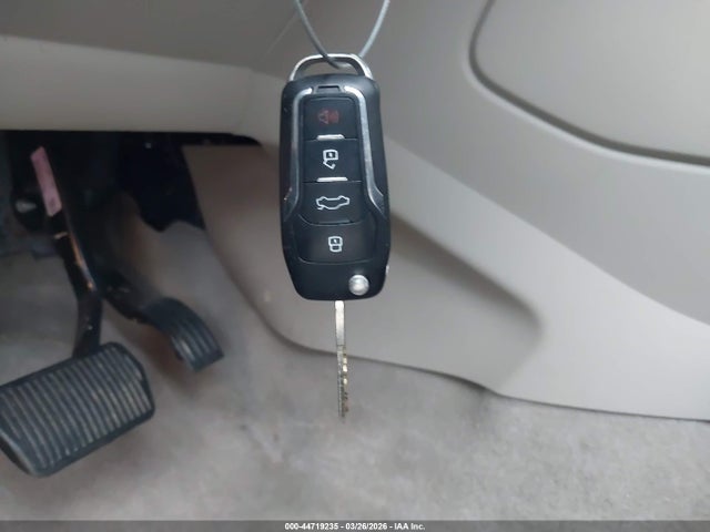 1FMCU0GX8FUB61195 Ford ESCAPE SE