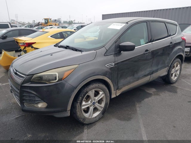 1FMCU0GX8FUB61195 Ford ESCAPE SE